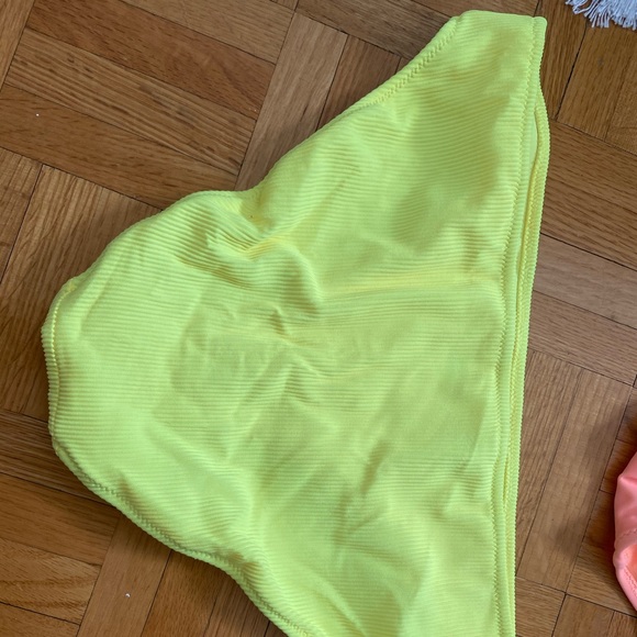 Aeri bikini bottoms - Picture 2 of 4